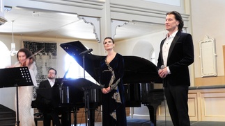 Ystävänpäivä konsertti siirtyi koronan johdosta pidettäväksi 24.4.22. Solisteja Maria Lundia ja Tomi Metsäketoa säestivät Liisa Makkonen ja Jukka Nykänen.